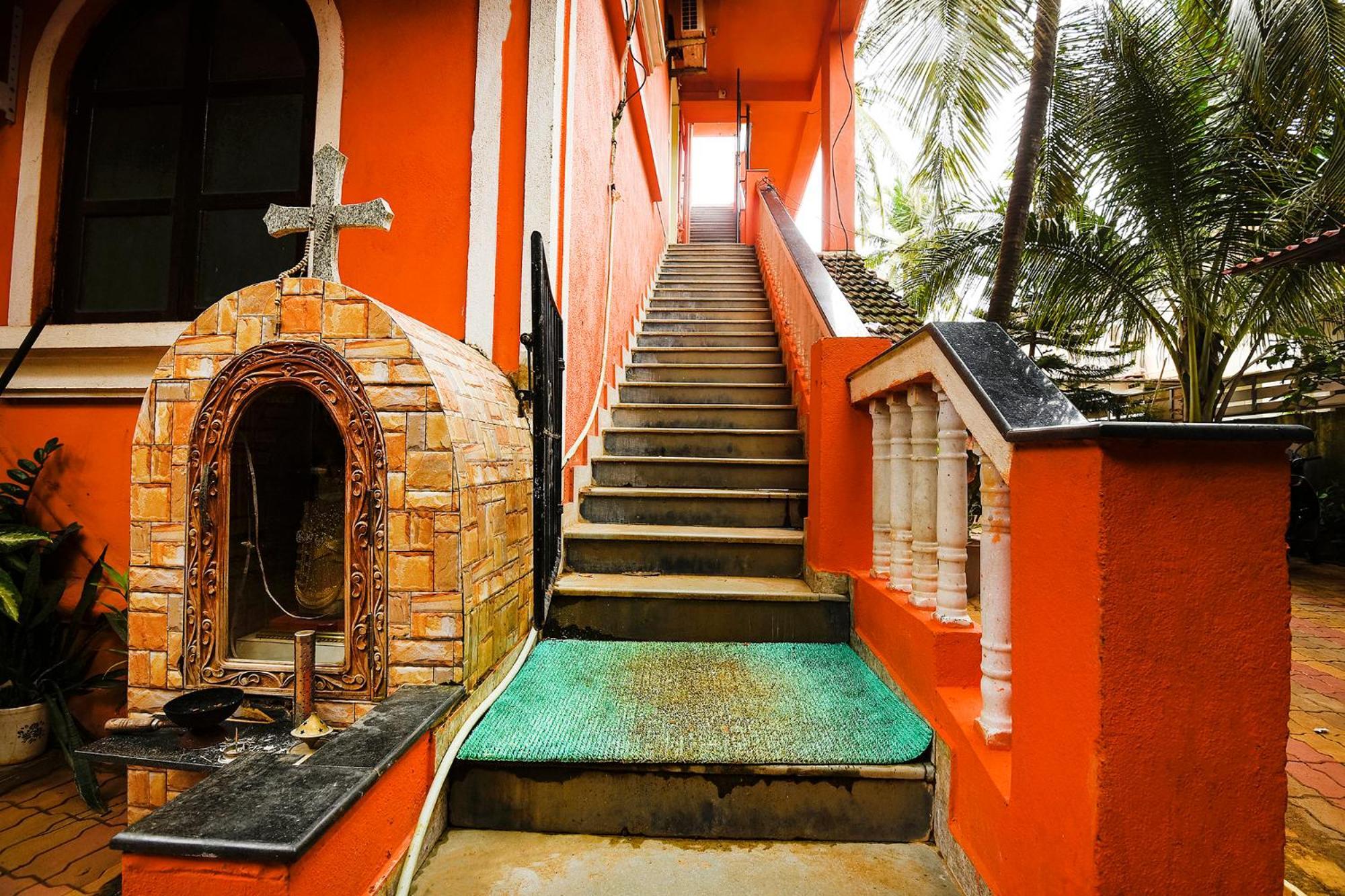 Fabhotel Joaquim Beachside Resort - Nr Tito'S Lane, Baga Beach 외부 사진